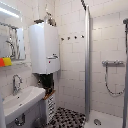 Gemutliche Ferienwohnung In - A87000 *