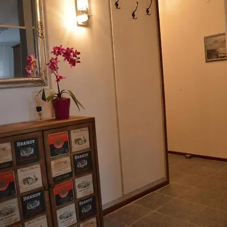 Gemutliche Ferienwohnung In - A87000 Büsum
